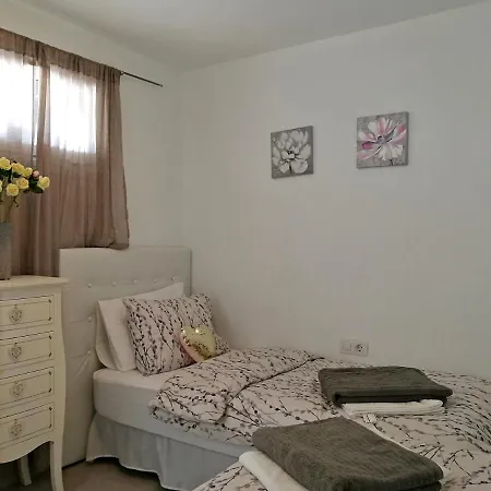 Апартаменти Casa Dilama - 2 Bedroom Bungalow - Great Value - Great For Smaller Families Пуерто-дель-Кармен